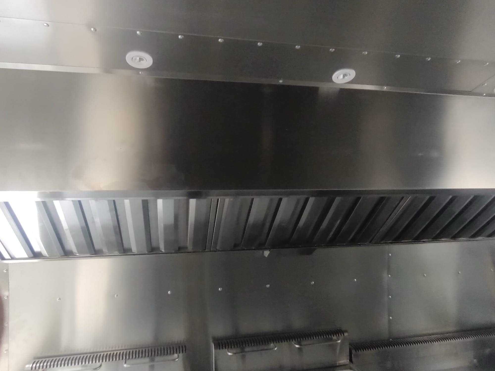 Каравана за бързо хранене FoodTruck