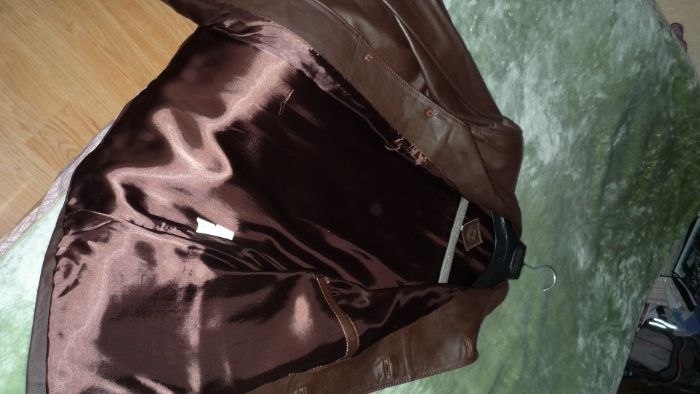 Sacou  barbati din piele, nou, Targu-Mures.