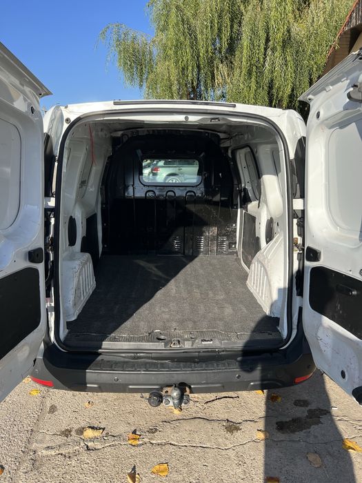 Dacia dokker an 2014 motor 1,5 dci pret 3700 euro