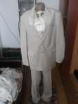 costum de nunta bej
