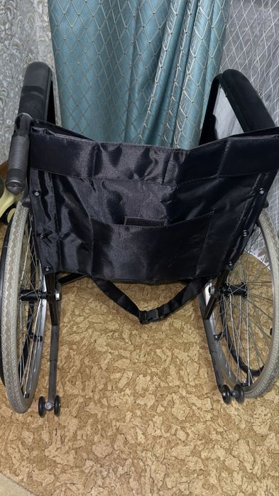 Инвалидная коляска. Торг есть! Срочно