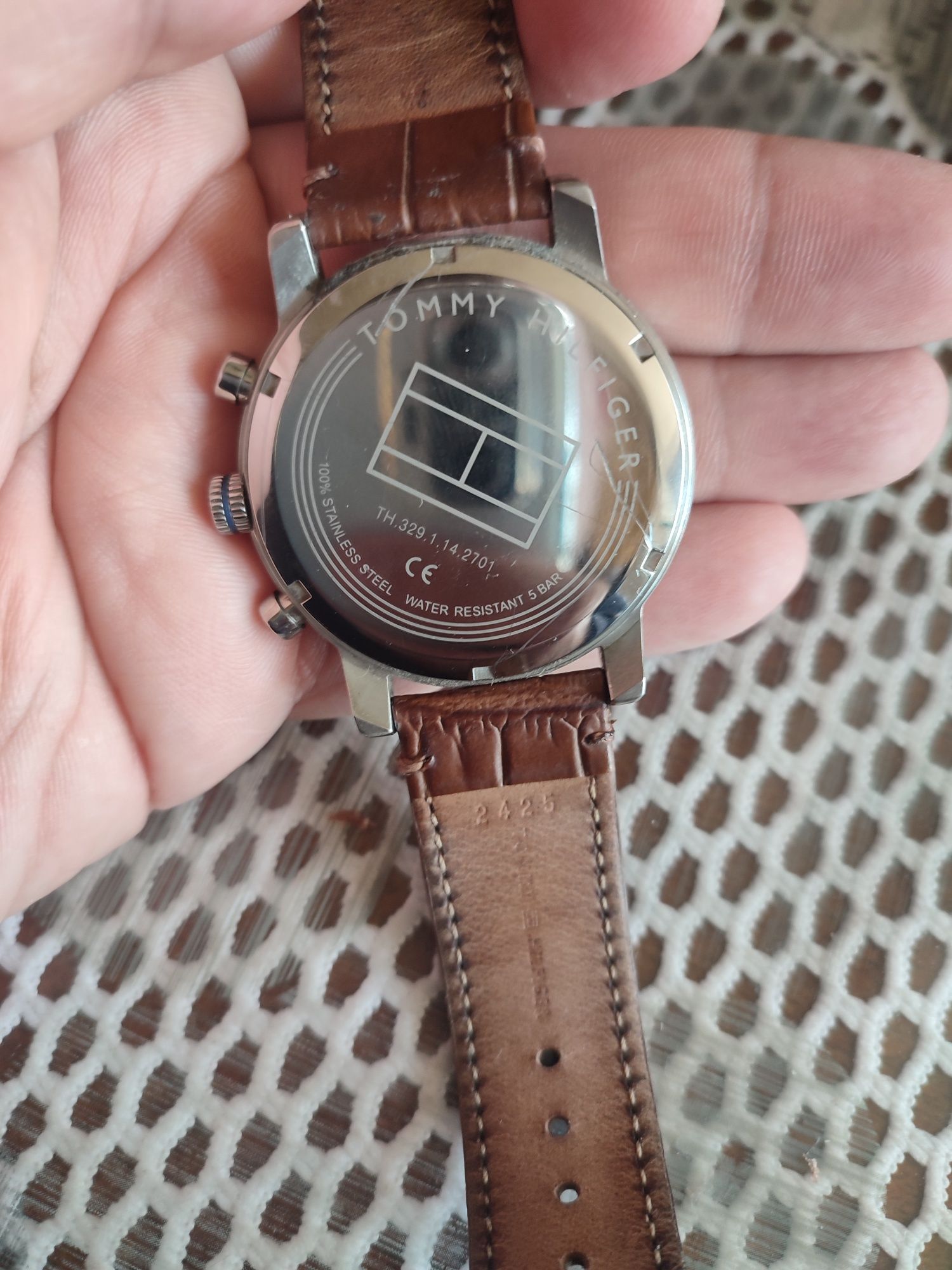 Часовник Tommy Hilfiger