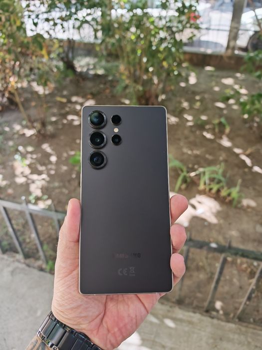 Samsung S25 Ultra 1TB Că Nou totul original liber retea