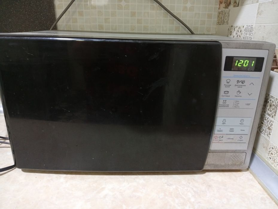 Микроволновая печь продаётся