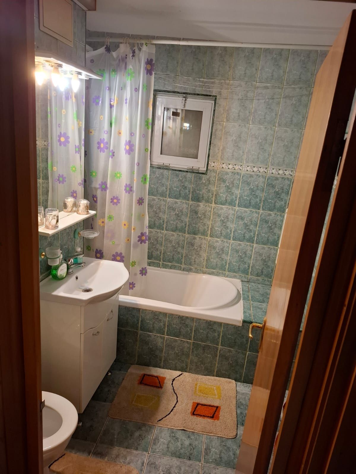 Apartament 3 camere, decomandat, Paltinis