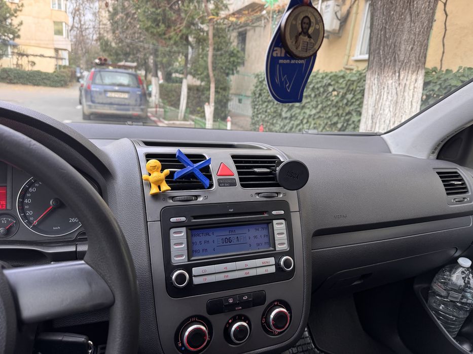 De vanzare vw holf 5