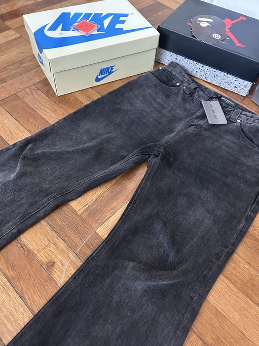 blugi flared balenciaga