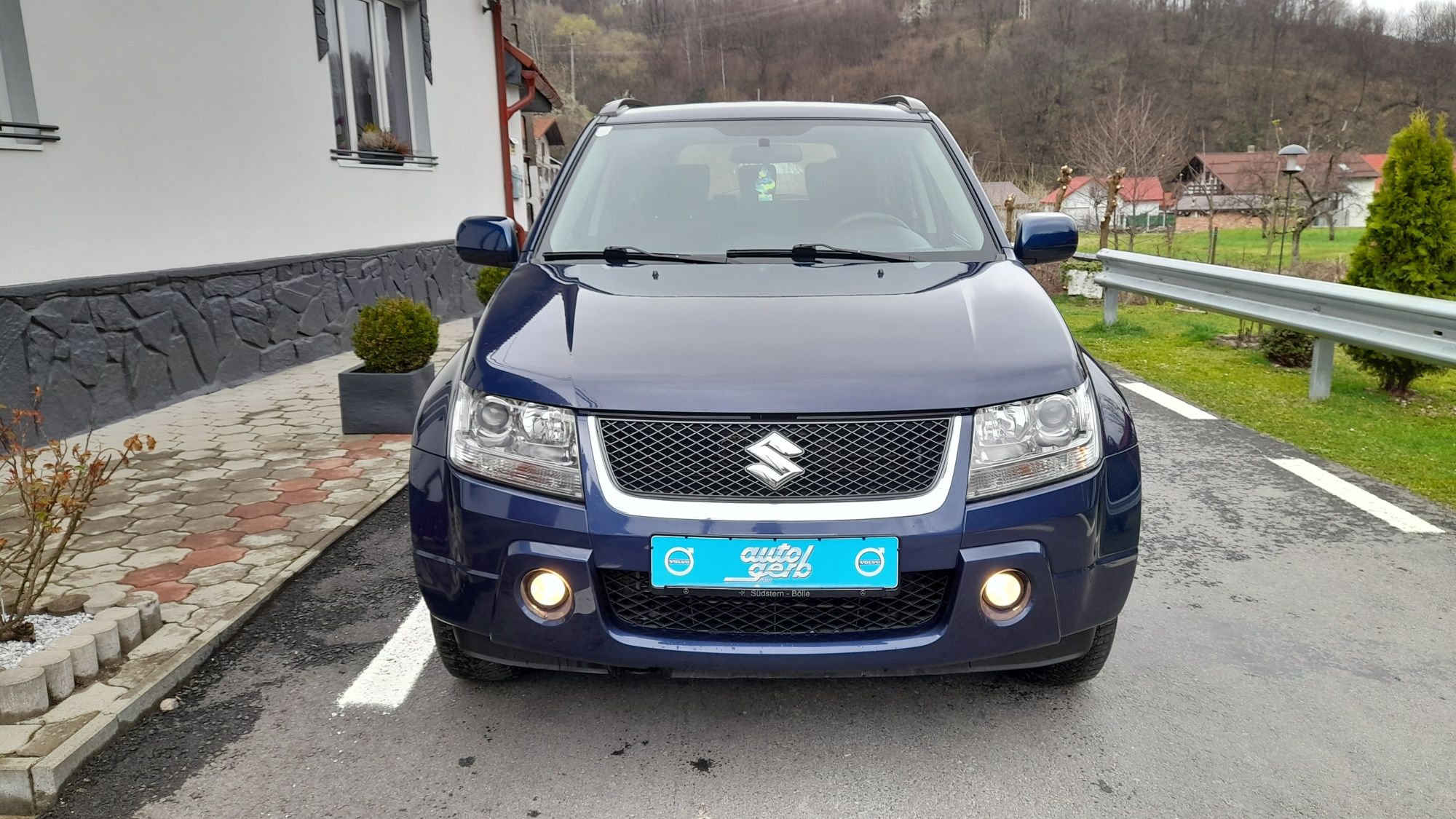 Suzuki Grand Vitara diesel/ 4x4/Inc.in scaune/ Alu