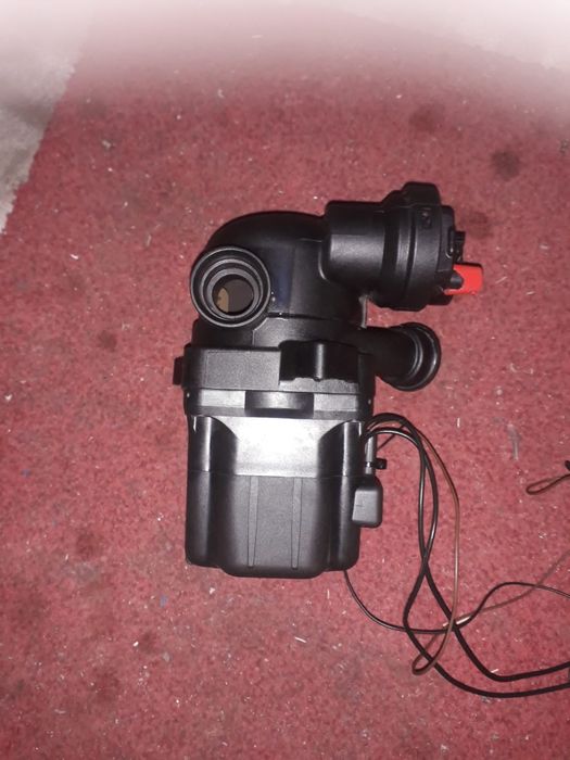 Vând pompa Ariston, ener plus TF 0025