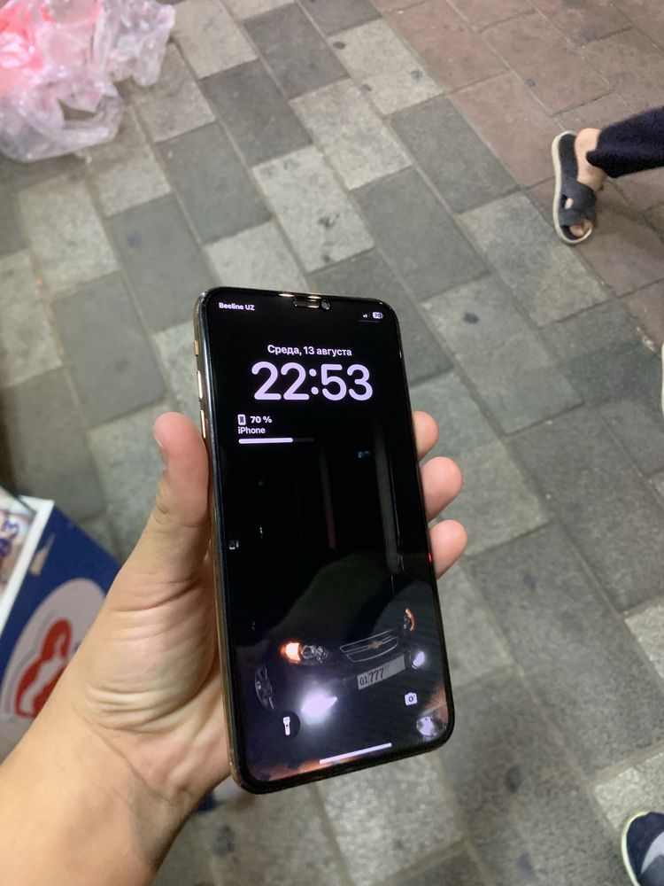 Iphone XS max holati zor ocilmagan