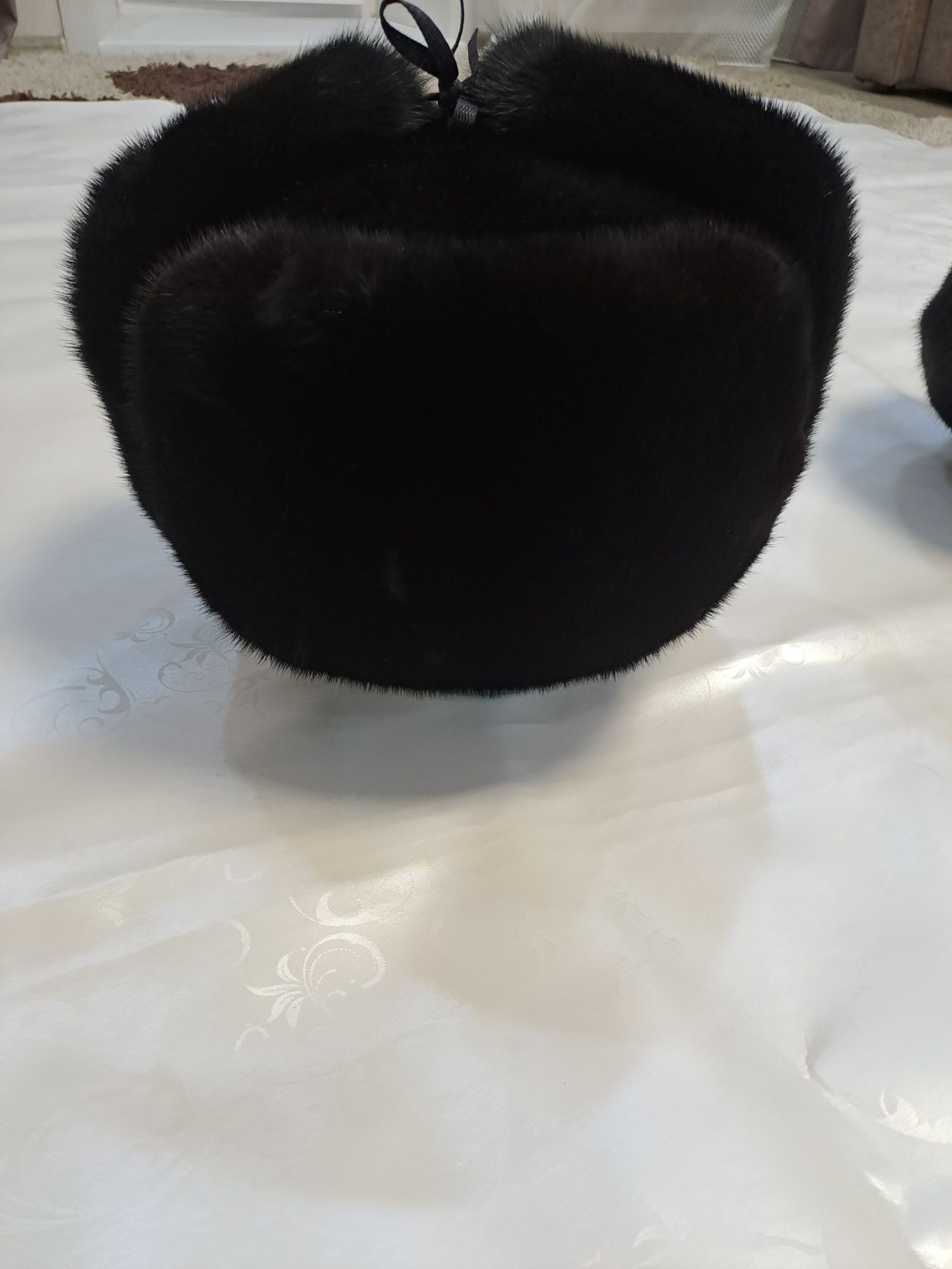 Продам норковую шапку
