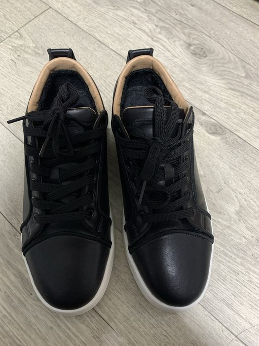 Аяқ киім лабутен