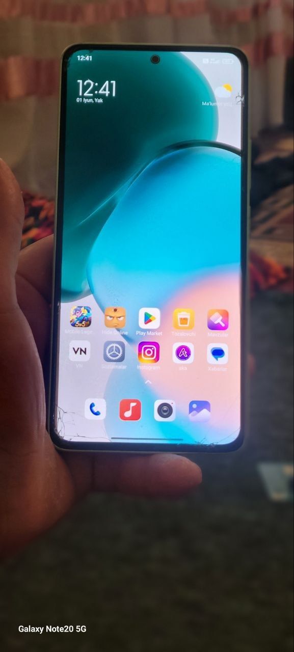 Redmi not 13 Holati idyal