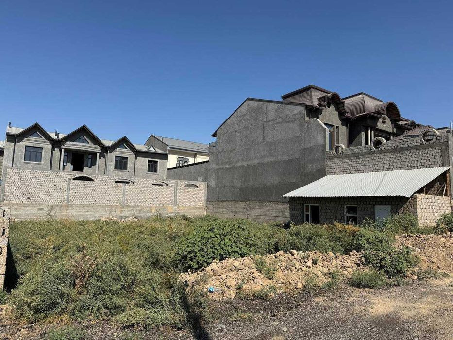 Mehnat postidan 900 metr kirganda 5 sotix yer sotiladi fasad 20x25