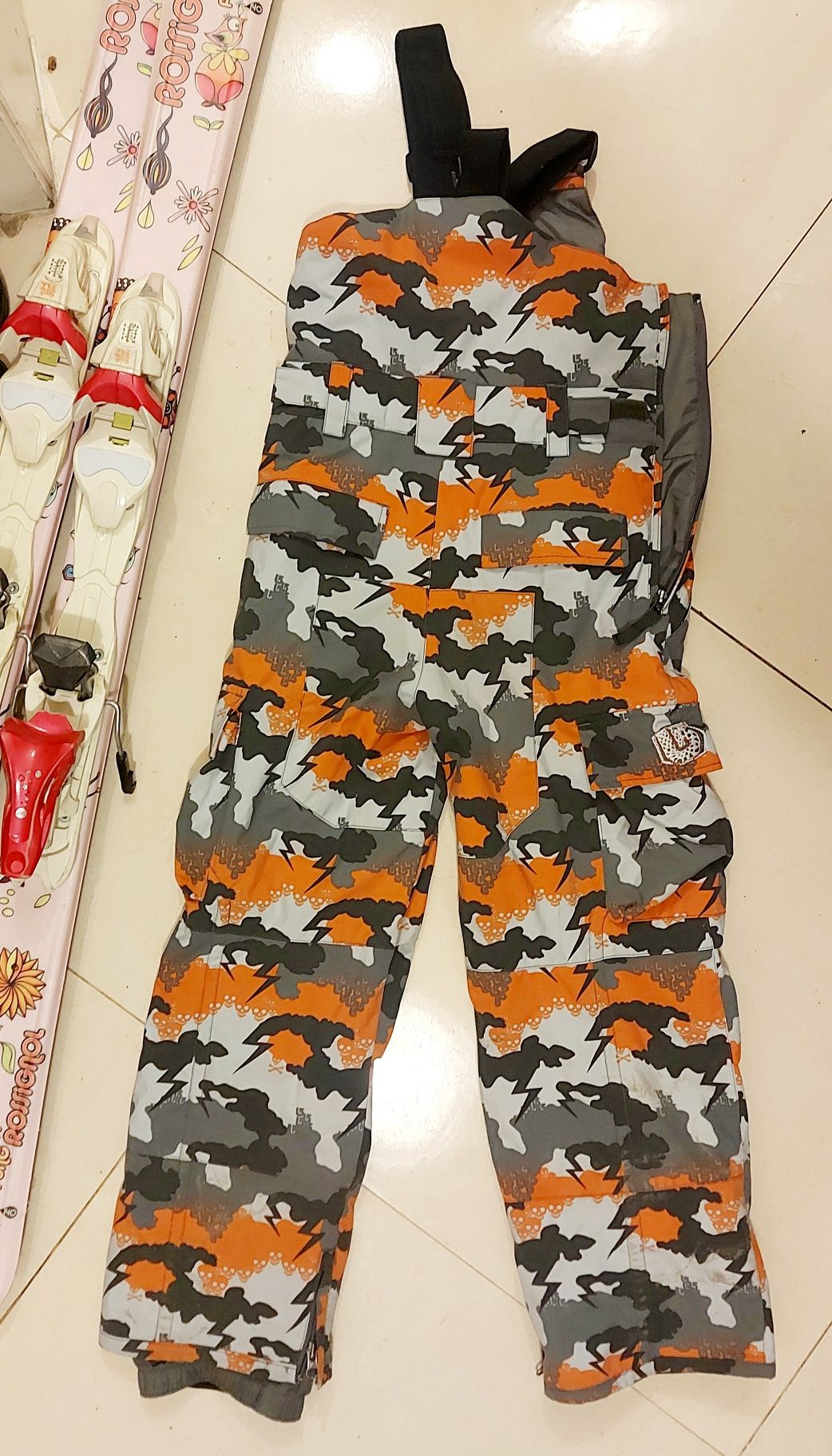 Детски ски, щеки и обувки комплект