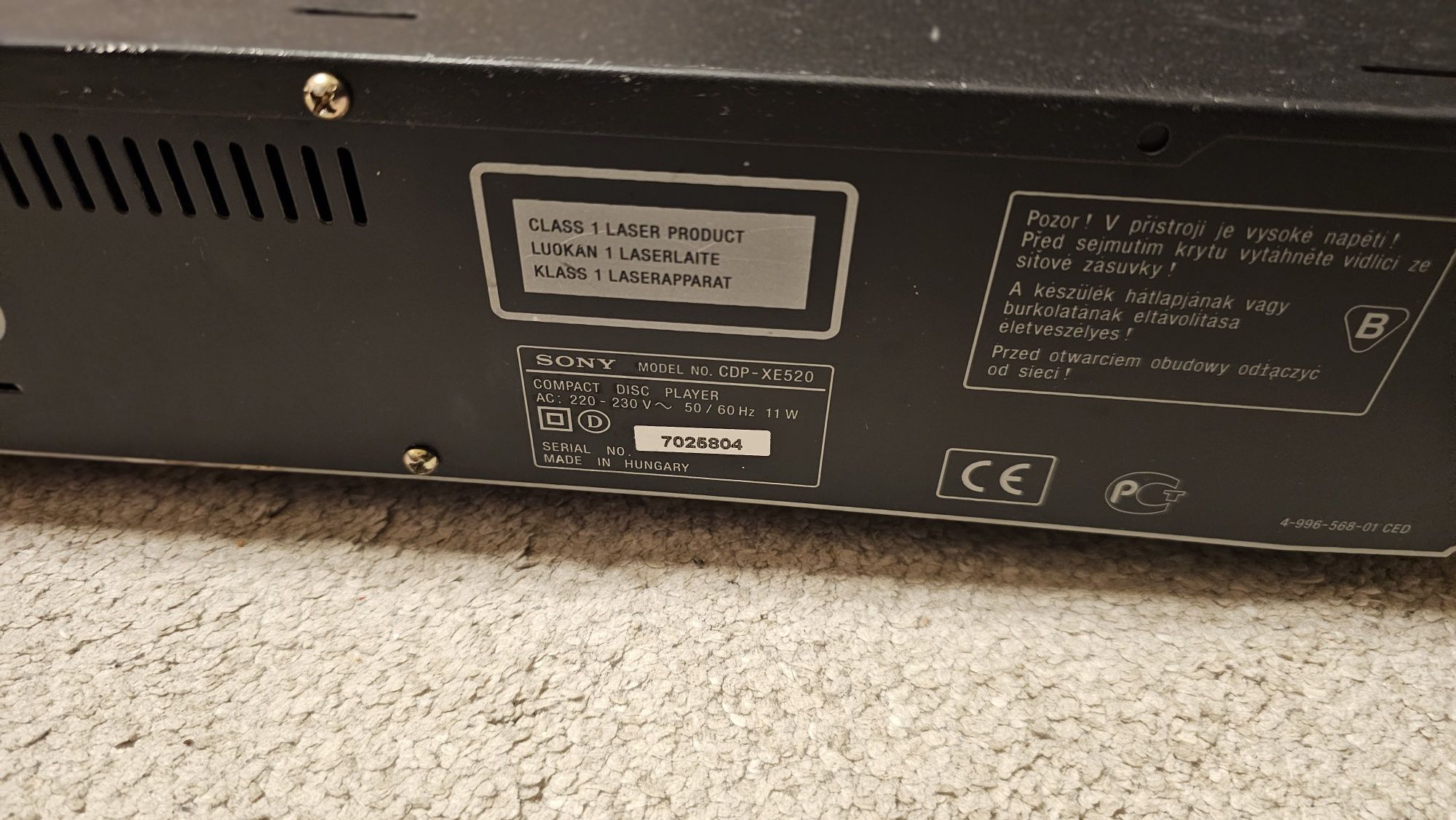 CD Player Sony CDP XE-520 perfect functional dar fara telecomanda