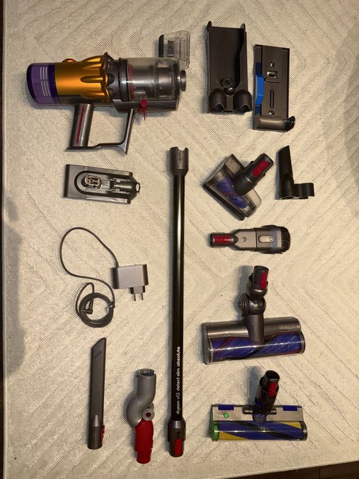 Aspirator Dyson v12 Detect Slim Absolute