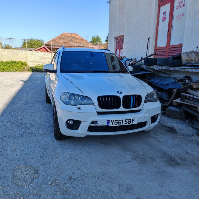 Dezmembrez bmw x5 x6 an 2012