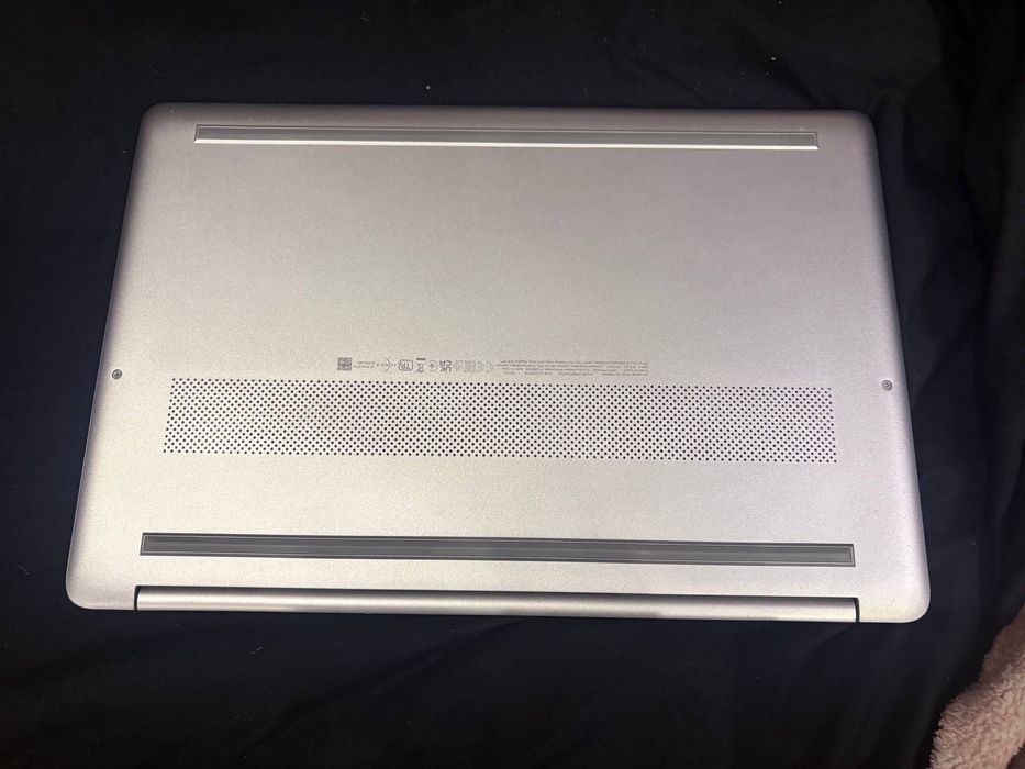 срочно продается ноут, в отличном состоянии.