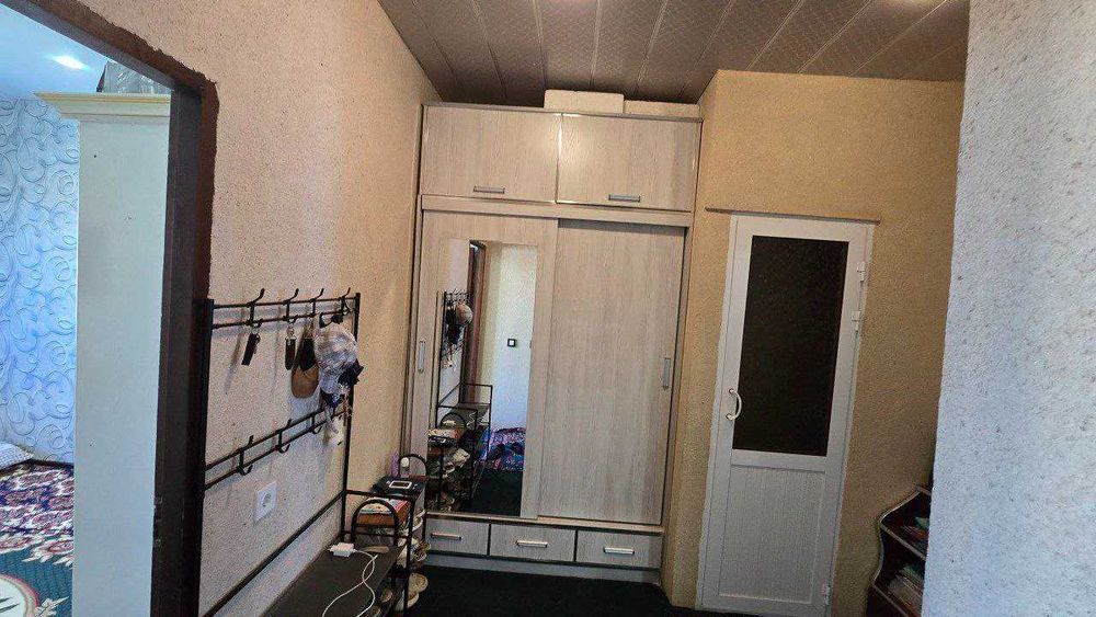 Продаётся 2х комн квартира на 4 этаже Ор-р 6 микрорайон Орзу