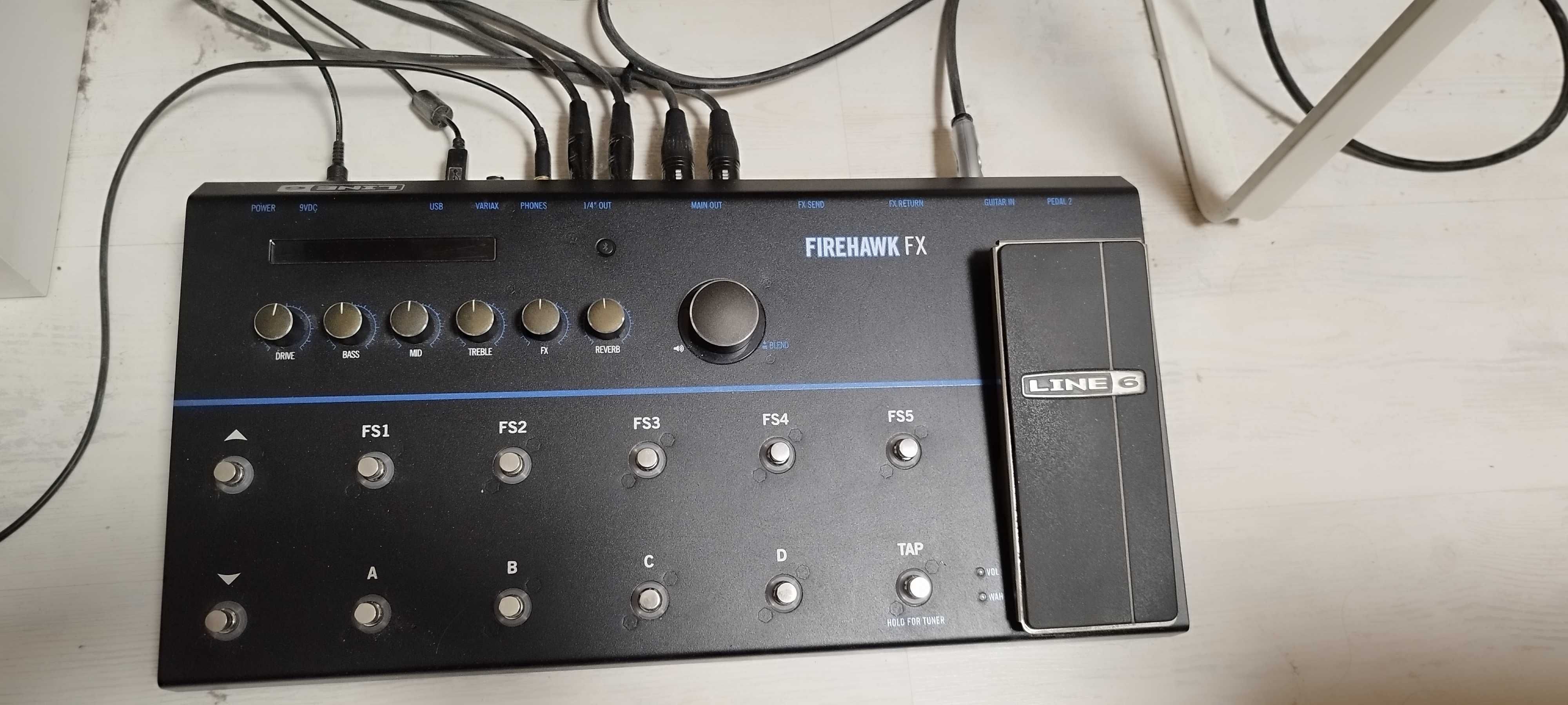 Китарен процесор Line 6 Firehawk FX