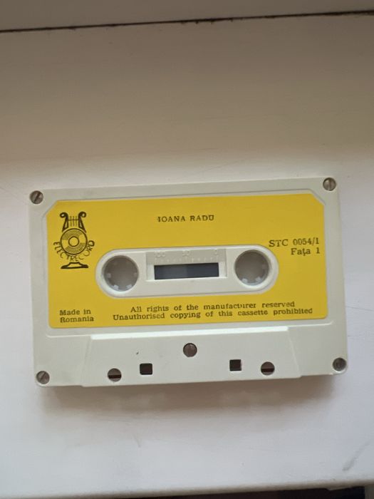 Ioana Radu caseta