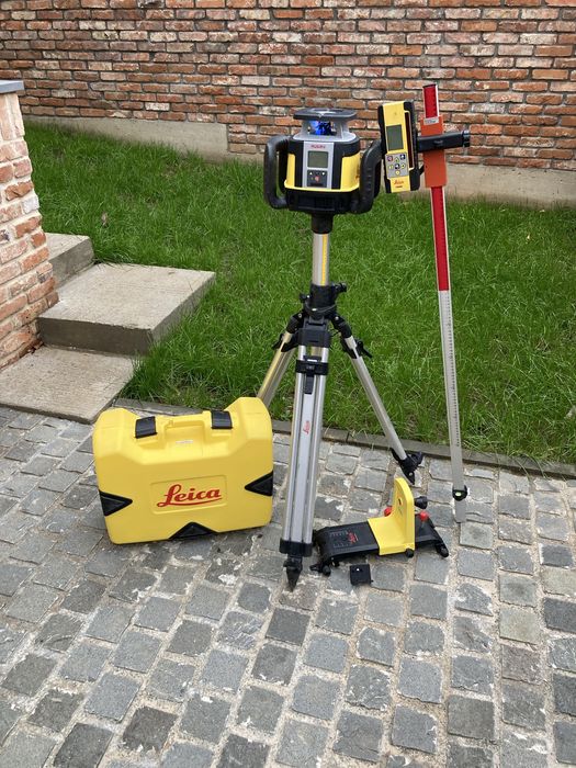 Laser Leica Rugby CLA-ctive CLX500, trepied cu manivela + stadie