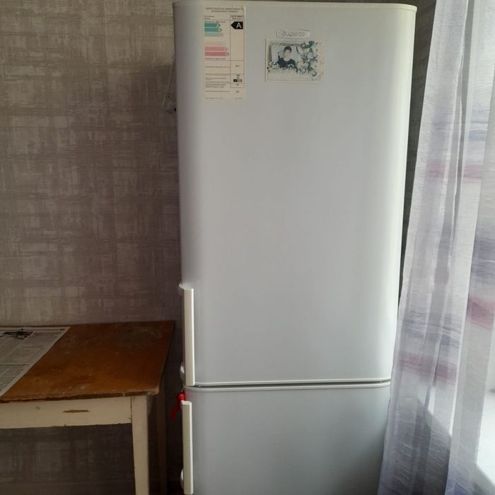 Продам холодильник бирюса в рабочем состоянии