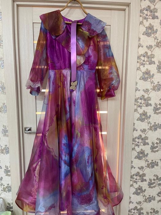 Продам платья на мероприятия