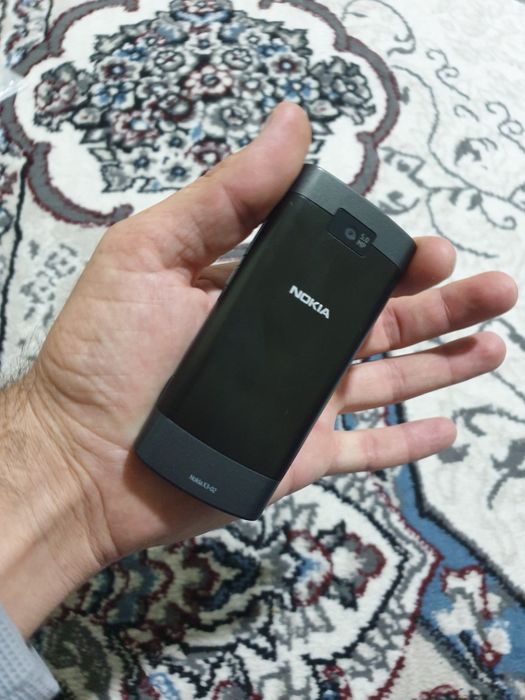 Nokia X3-02  sotladi