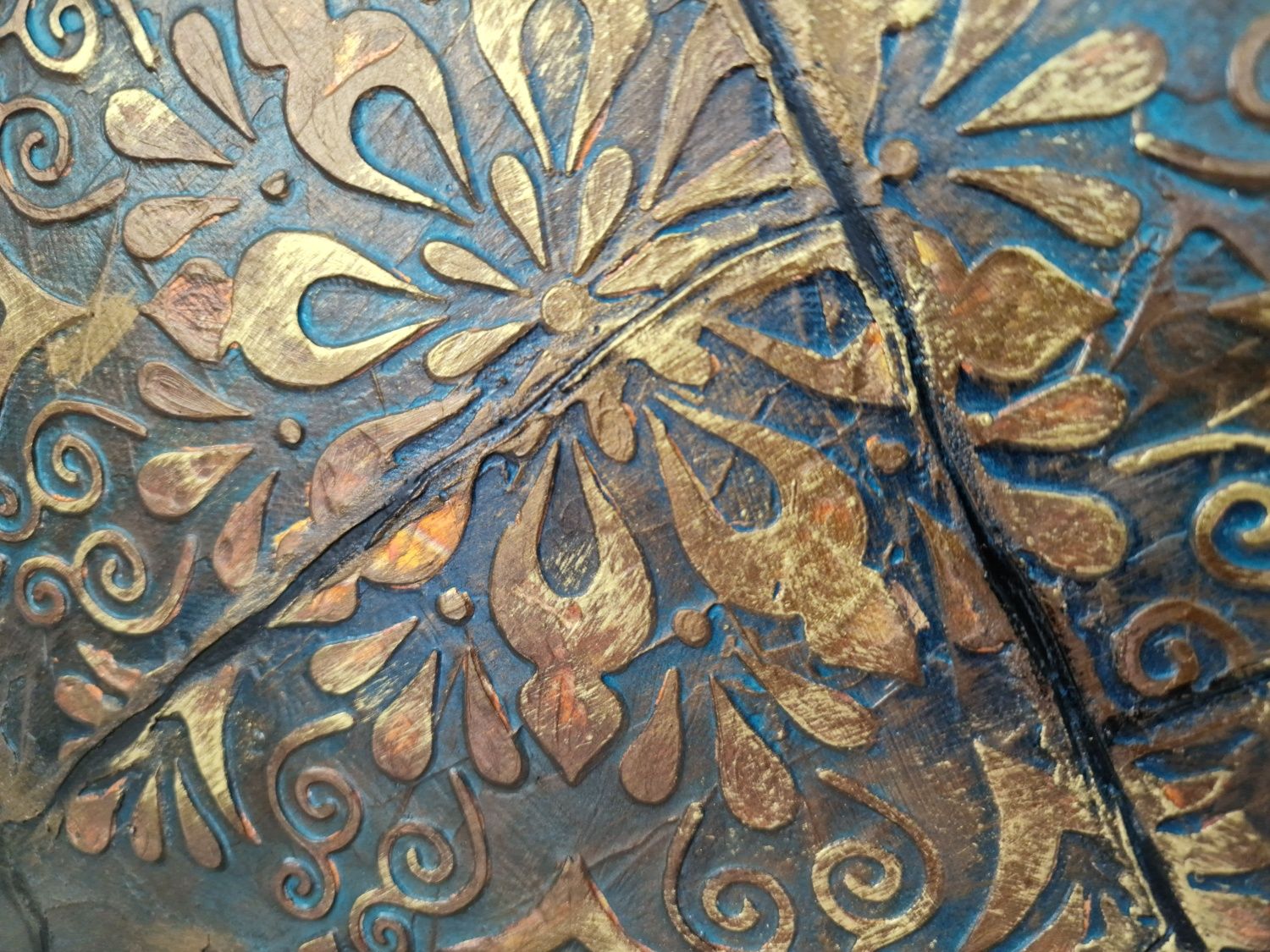 Tablou pictat manual - Mandala in relief