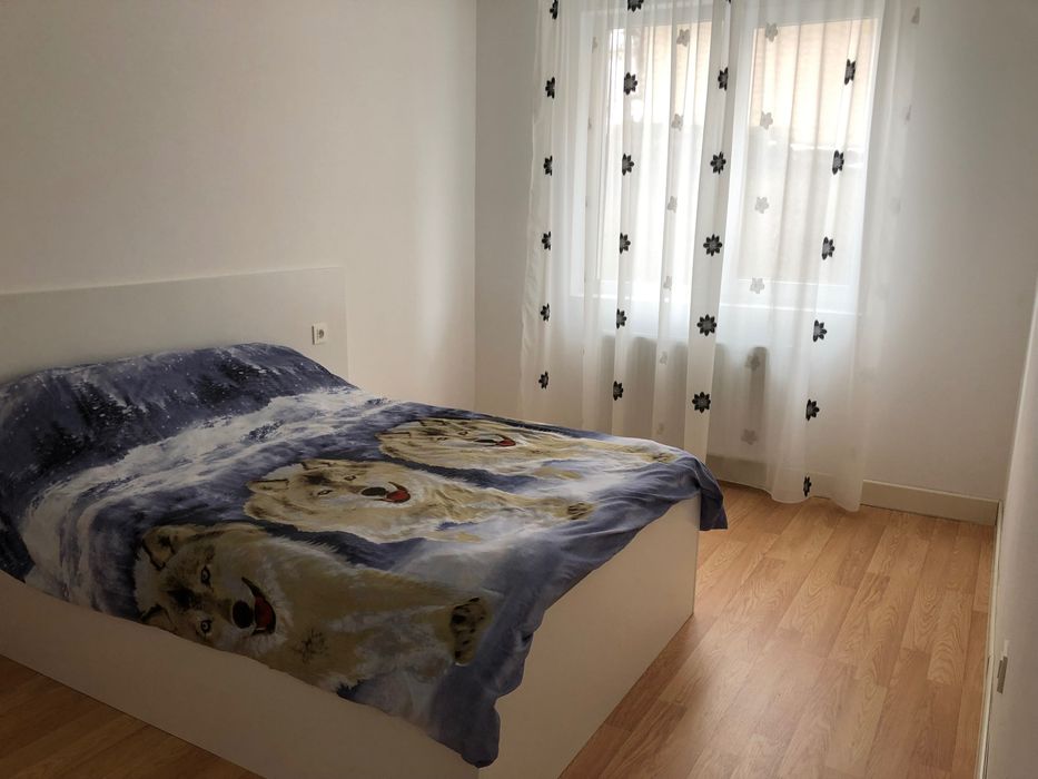 Închiriez apartament 2 camere