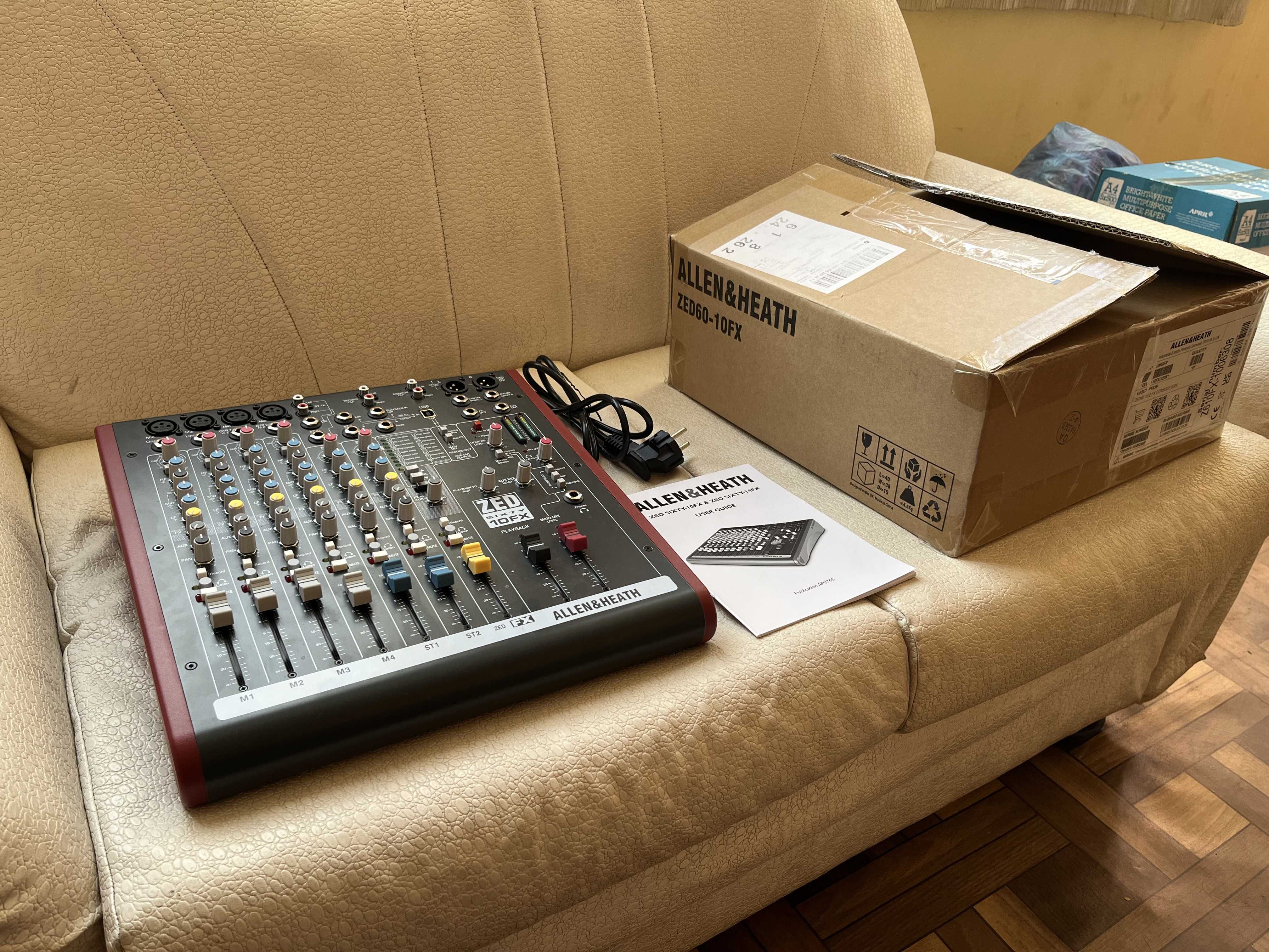 Allen & Heath ZED60-10F Аудио миксер, мишпулт, смесител