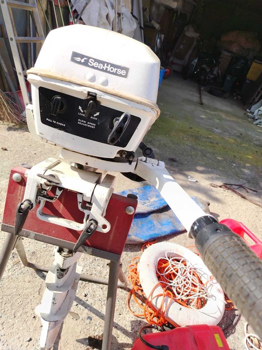 Barca motor 5 cai omologata 4 persone