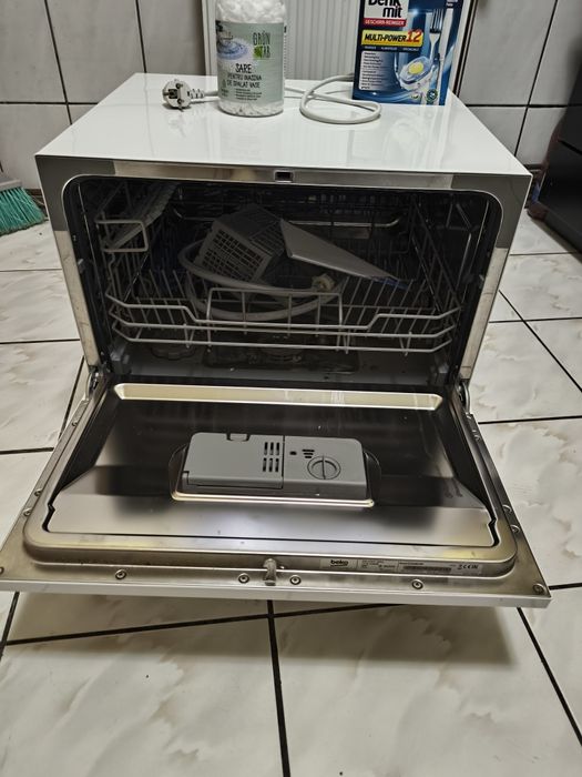 Schimb sau Vand Mașină de spălat vase Beko !