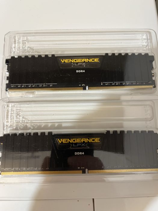 Corsair Vengence 16gb DDR4 dual channel 2660Mhz