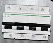 Intrerupator A9N18480 4P 100 A
