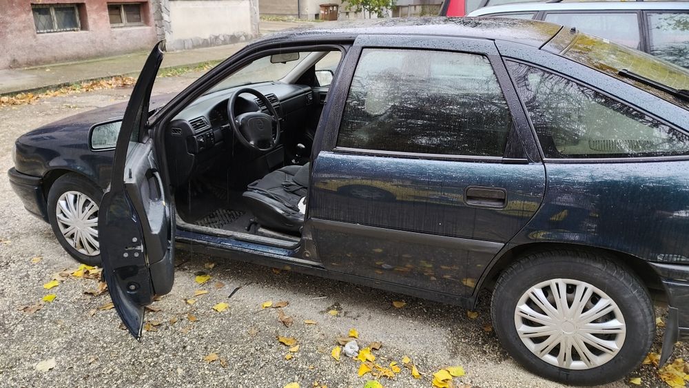 Опел Вектра 1.8/ 110к.с