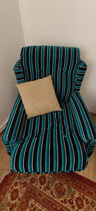 Canapea cu 2 fotolii