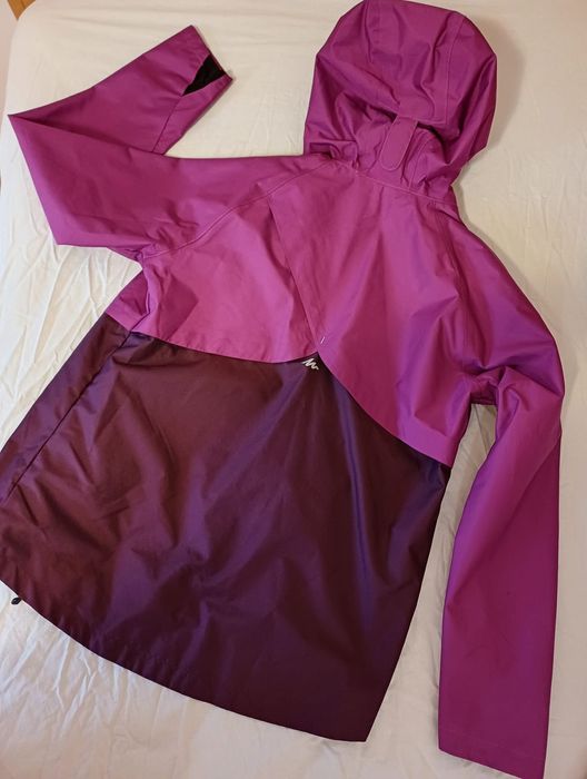 Greaca waterproof cu gluga 12-14 ani