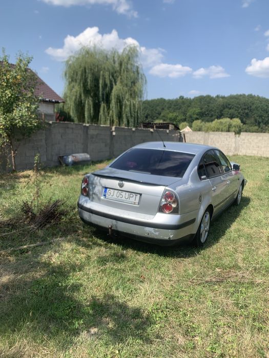 Vand sau schimb 2 passat uri b5.5