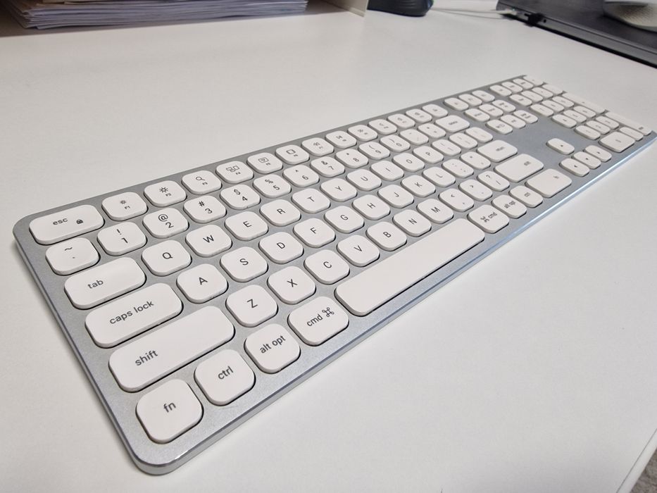 Tastatura Satechi ST-AMBK pentru Mac