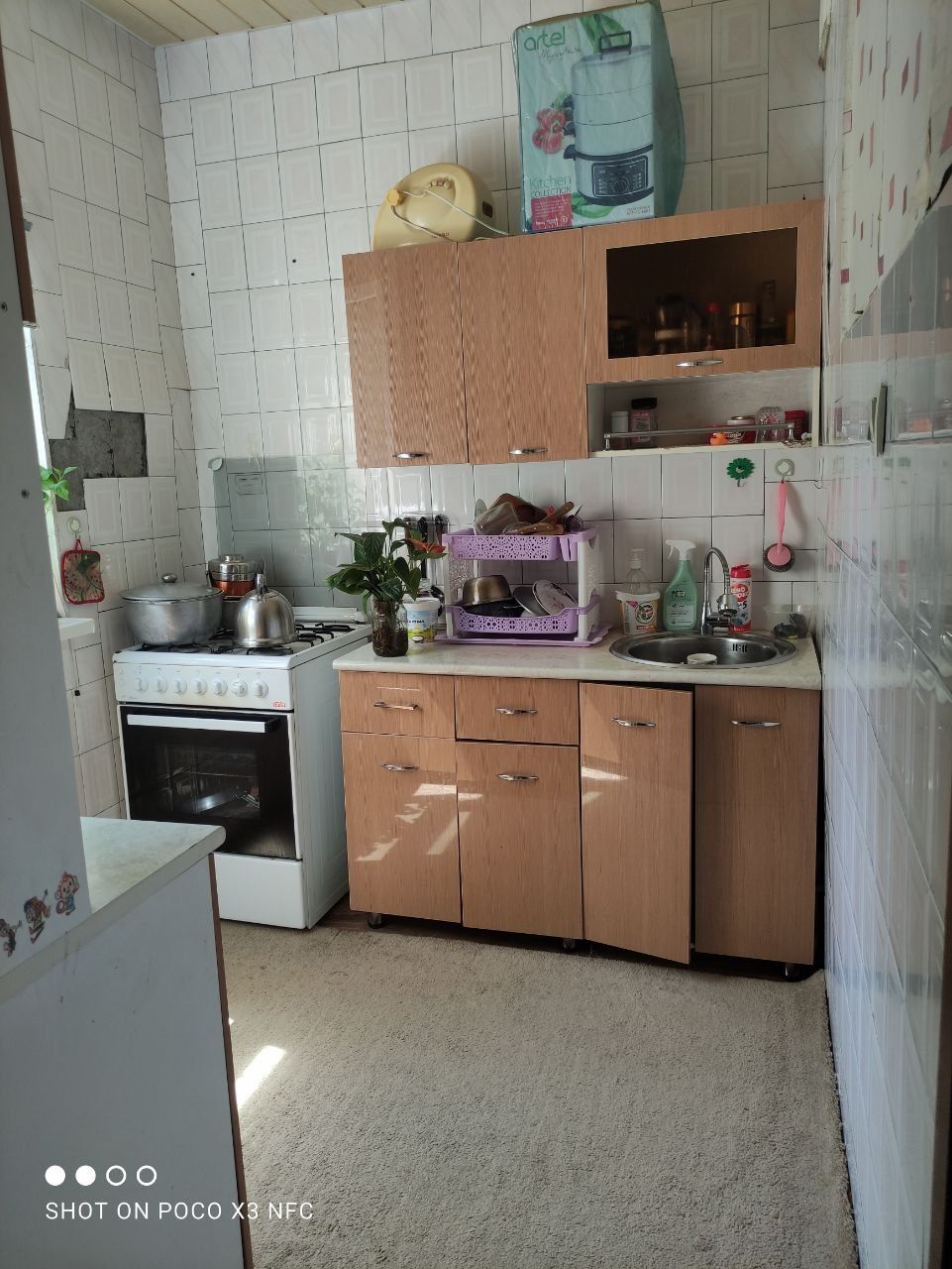 Продам хорошую квартиру 4/2/4 Раздельно всё ЭКО базар Феруза