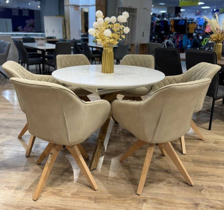 Стол и стулья от комфорт мебель