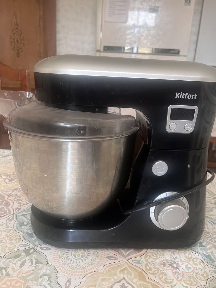 Продам миксер планетарный