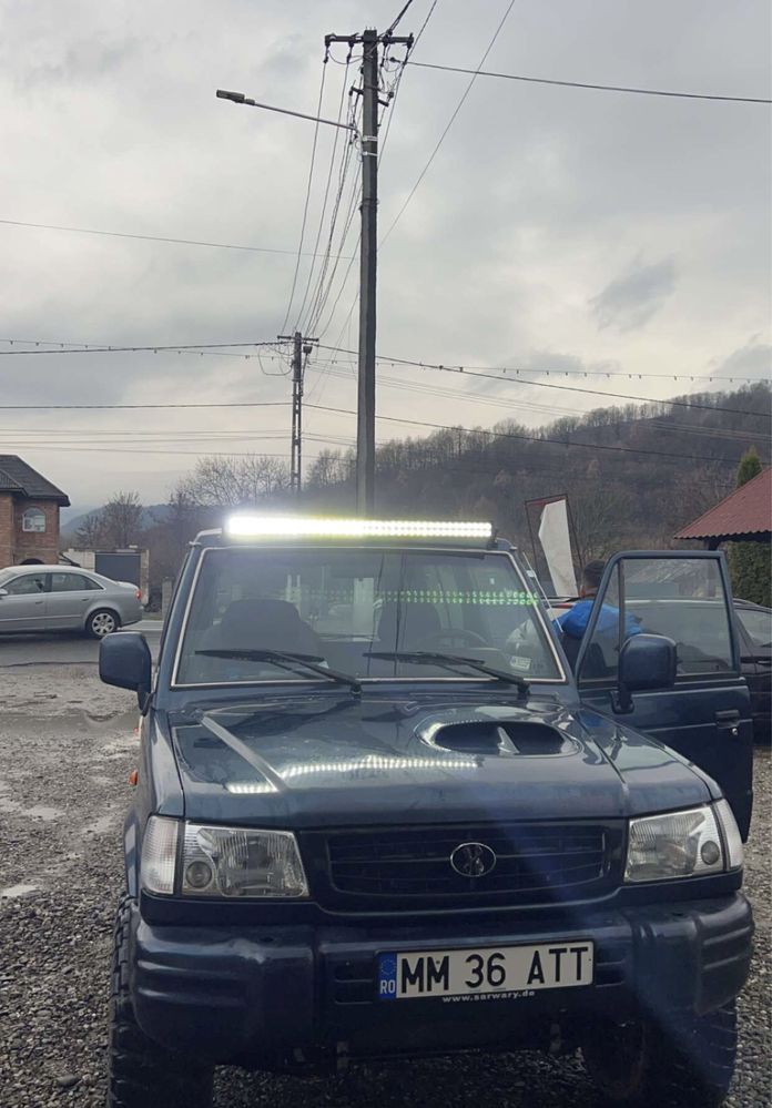Vând hyundai galloper