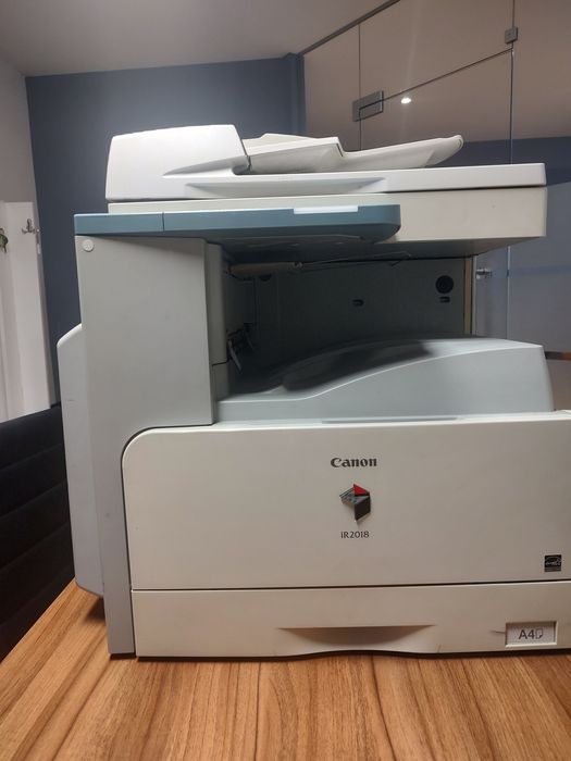 Принтер Canon iR2018