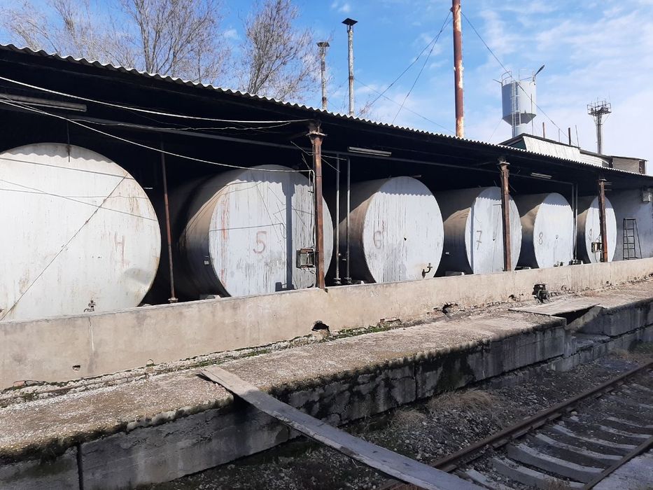 Продаётся готовый бизнес завод производства салатовый Маслов