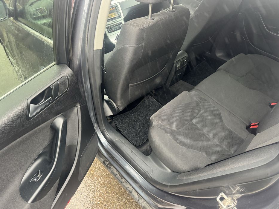 Volkswagen Passat B6 _ euro 5 _ 2.0 tdi manual_2011