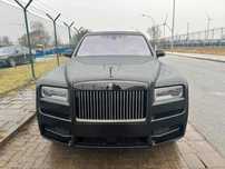 Rolls-Royce Cullinan Rolls-Royce Cullinan Black Badge 4 Locuri MY24